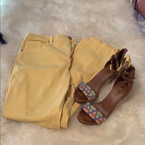 Ann Taylor Loft Yellow Frayed Hem Jeans